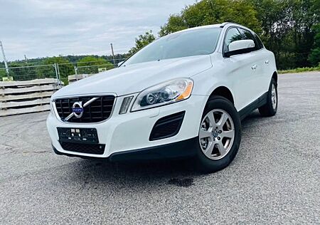 Volvo XC 60 XC60 3.2 AWD Geartronic Summum