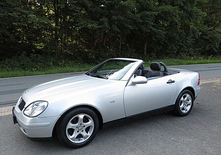 Mercedes-Benz SLK 200