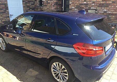 BMW 2er 225 Active Tourer 225xe iPerform.Luxury.HU03/26