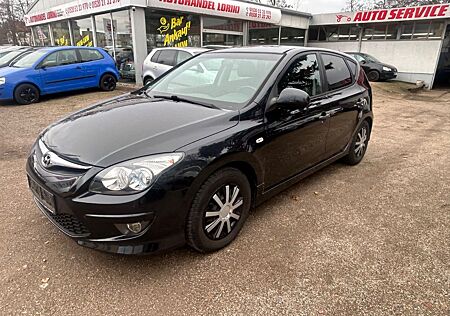 Hyundai i30 SPORT 1.4 BENZIN