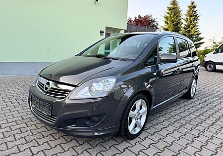 Opel Zafira B Family Plus