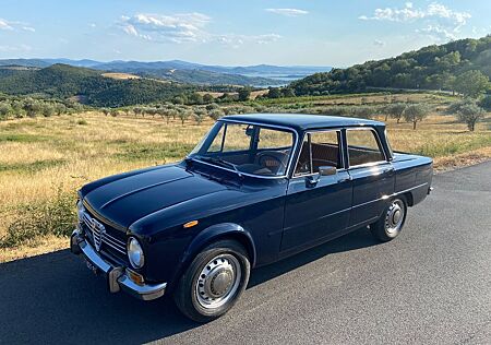 Alfa Romeo Giulia 1300 Super