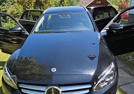 Mercedes-Benz C 220 220d 4MATIC | 170 PS | ACC