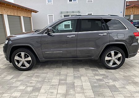 Jeep Grand Cherokee Overland 3.0 V6 M.-Jet 184kW ...