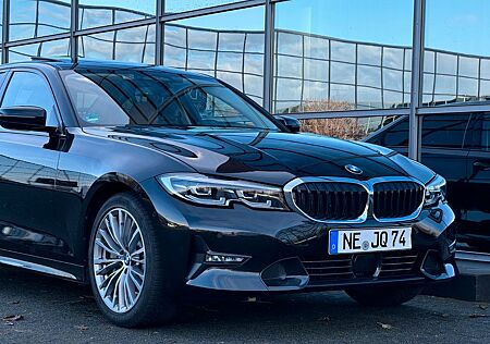 BMW 330 i Sport Line Led Navi Kamera Leder