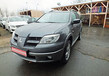 Mitsubishi Outlander 2.0 Intense*4WD*TÜV neu
