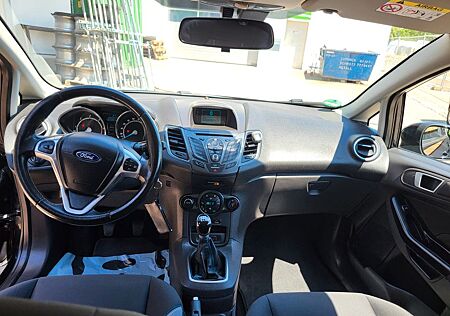 Ford Fiesta 1,5 TDCi 70kW Titanium Titanium