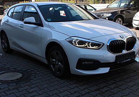 BMW 116 d Advantage LED/Navi/SHZ/PDC/CarPlay