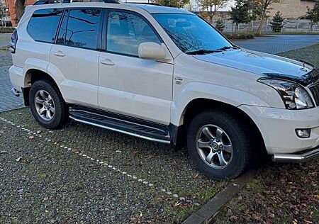 Toyota Land Cruiser 3.0 D-4D Executive Automatik Ex...