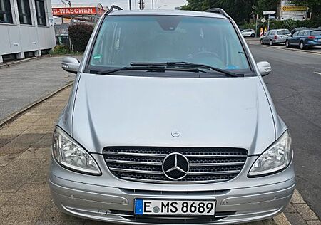 Mercedes-Benz Viano 3.0 CDI 8 Sitz extralang LuftFeder
