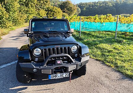 Jeep Wrangler 2.8l CRD 75th Anniversary Automatik...