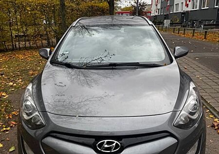 Hyundai i30 CW 1.4 Classic Classic