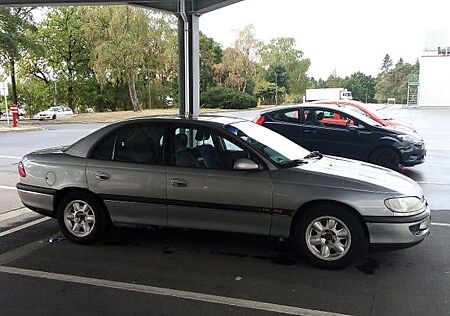 Opel Omega