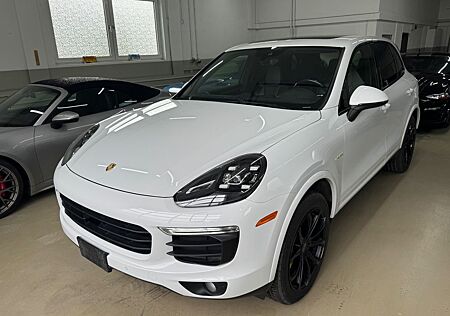 Porsche Cayenne S Hybrid/Chrono/Memory/Pano
