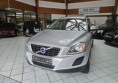 Volvo XC 60 XC60 2.4 D 2WD DRIVe Sitzheizung Klima PDC