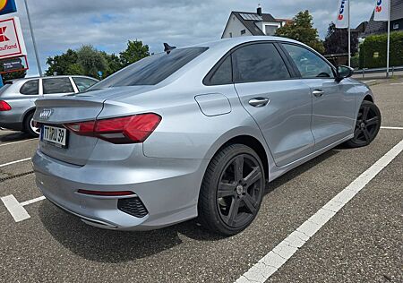 Audi A3 Limousine 30 TFSI advanced