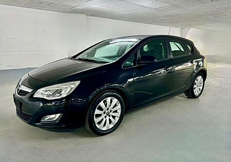 Opel Astra J EDITION - 1,7l - KLIMA - 6 Gang