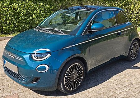 Fiat 500E "la Prima" Limousine 42 kWh La Prima