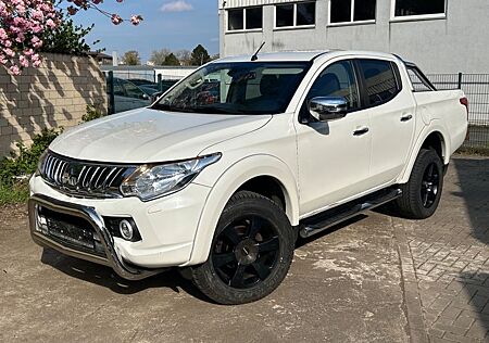 Mitsubishi L200 Plus Doppelkabine 4WD Aut. RfKamera