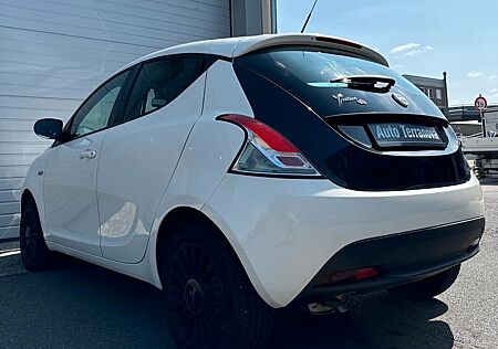 Lancia Ypsilon 1.2 Sonderedition