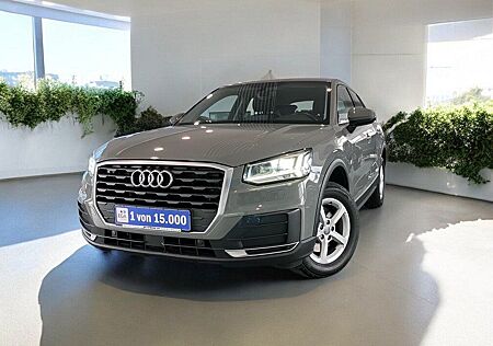 Audi Q2 1.4 TFSI - AHK/ LED/ Kamera/ Sitzh.