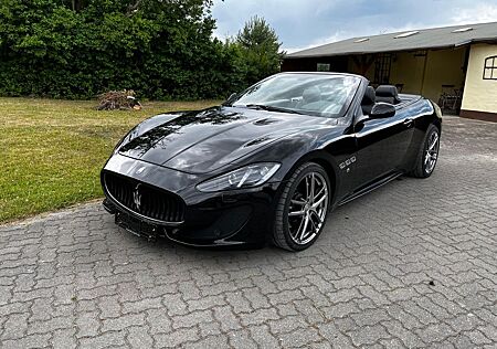 Maserati GranCabrio 4.7 V8 Sport Automatik Stradale Bose