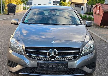 Mercedes-Benz A 180 A -Klasse CDI / d BlueEfficiency