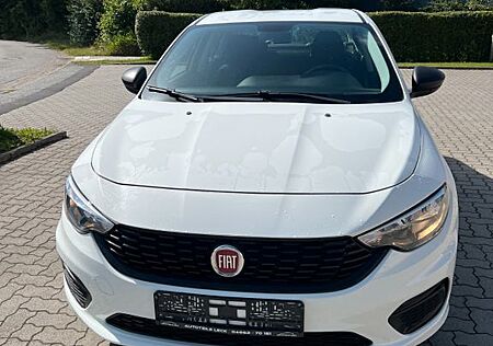 Fiat Tipo 1.4 16V Gepflegter Zustand