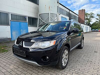 Mitsubishi Outlander 2.2 DI-D Instyle ALLRAD NAVI ANHÄNGERK