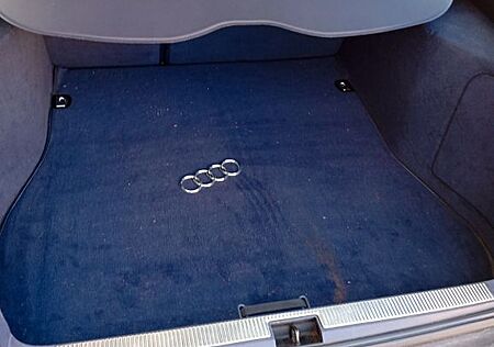 Audi A4 1.8 Avant -
