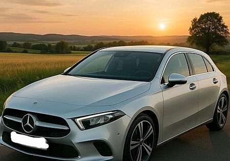 Mercedes-Benz A 180 d DCT -
