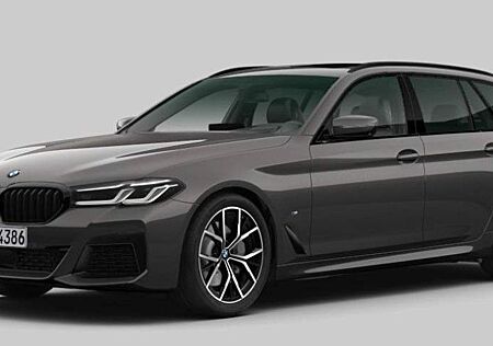 BMW 540i M-Sport Panorama StHzg AHK HUD 360°