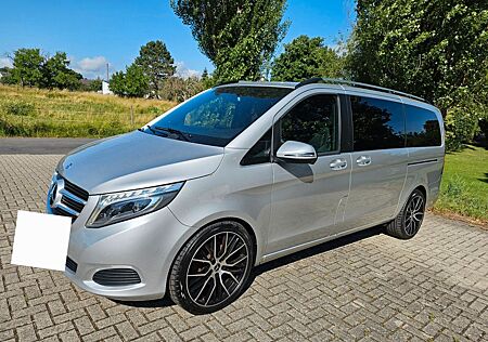 Mercedes-Benz V 220 B 220 d 4MATIC DCT -