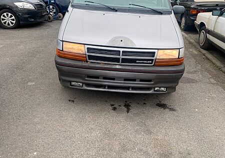 Chrysler Voyager 3.3 SE V6 Auto