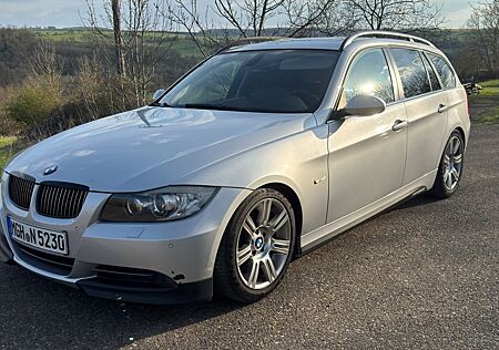 BMW 330i touring - N52B30 - TÜV+Service NEU