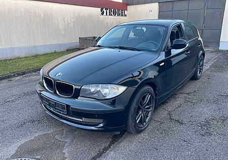 BMW 116i 116 1 Limousine ( Motorschaden )