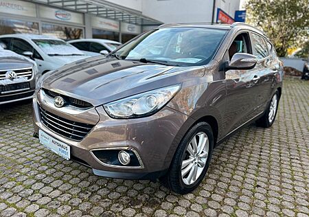 Hyundai ix35 2,0 D Autom. Premium AWD*Leder*Navi*18 Zoll