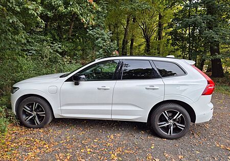 Volvo XC 60 XC60 T6 AWD Recharge R Design Ex. Geartronic...