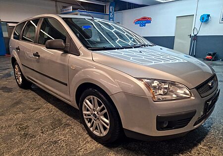 Ford Focus Turnier Trend *Automatik*Klima*