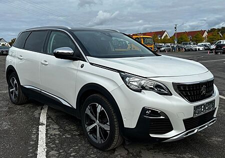 Peugeot 5008 Crossway // 7 Sitze