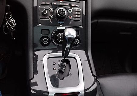 Peugeot 5008 2.0 Business-Line HDi FAP 165 Automatik...