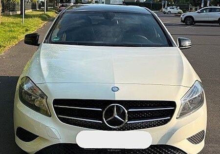 Mercedes-Benz A 180 BlueEFFICIENCY Style Style