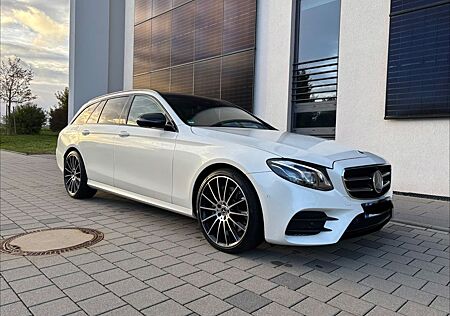 Mercedes-Benz E 400 d 4MATIC T Autom. -AMG-Styling / Standheiz