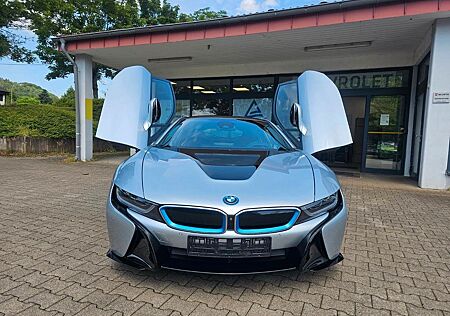 BMW i8 Baureihe Coupe Basis