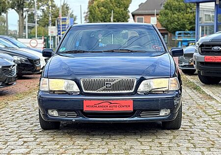 Volvo V70 2.0