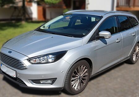 Ford Focus Turnier Titanium