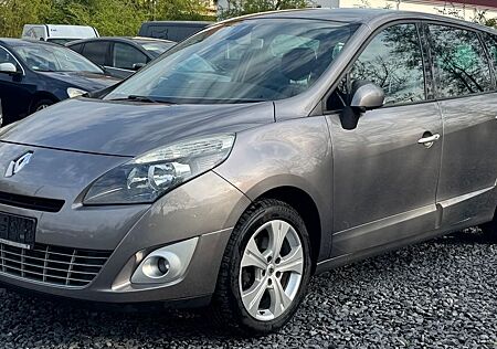Renault Scenic III Grand Dynamique AHK
