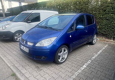 Mitsubishi Colt 1.3 Inform Inform