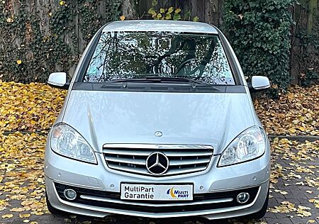 Mercedes-Benz A 180 CDI Automatik/Scheckheft/Tüv/Teilleder