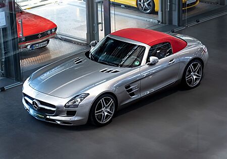 Mercedes-Benz SLS AMG - 7.200KM